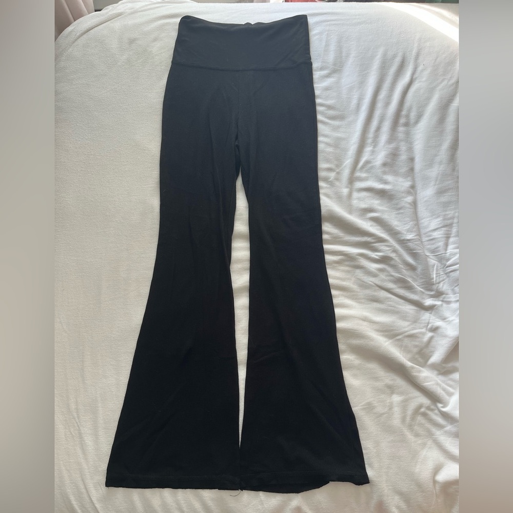 Vanilla Star Black Flare Knit Waffle Leggings